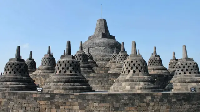 Keindahan dan Makna Filosofis di Balik Candi Borobudur