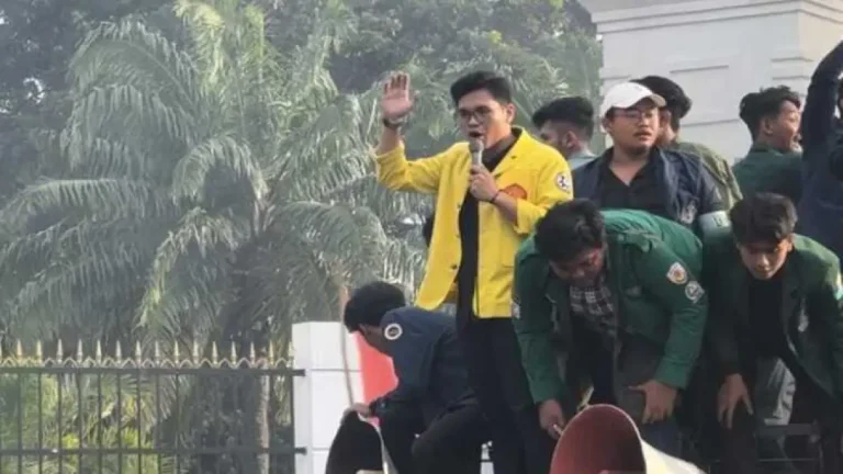 BEM SI Demo di DPR Hari Ini, 3.983 Personel Disiagakan dan Ini Tuntutannya